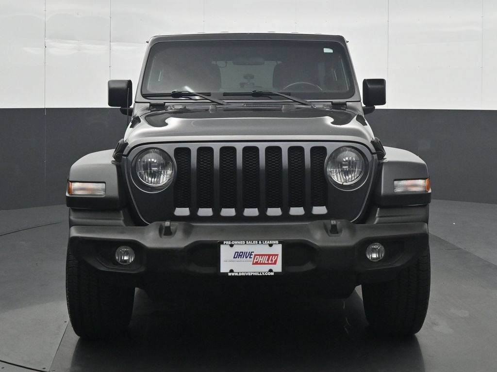 Used 2018 Jeep Wrangler Unlimited Sport AWD/4WD image 1