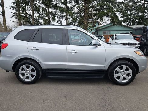 Used 2009 Hyundai Santa Fe Limited image 8