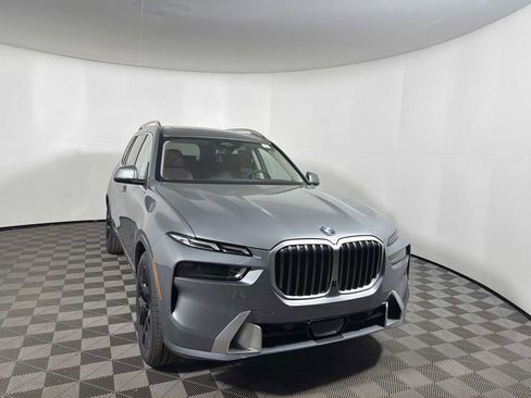 New 2026 BMW X7 xDrive40i image 6
