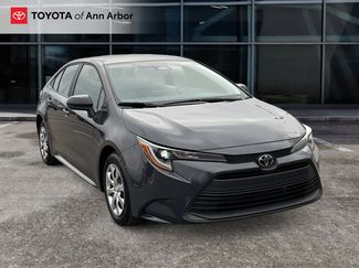 Used 2025 Toyota Corolla LE video 1