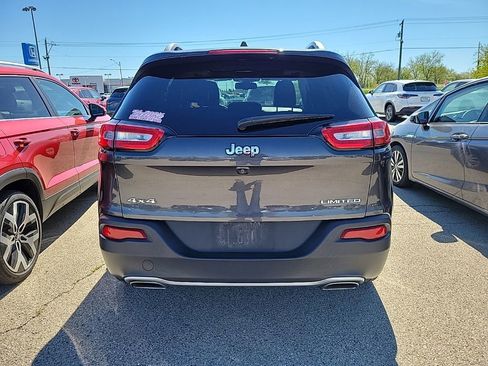 Used 2016 Jeep Cherokee Limited AWD/4WD image 3