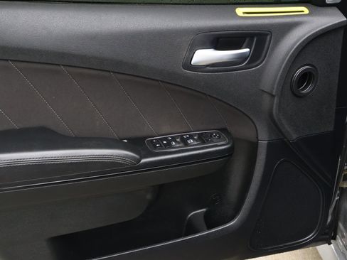 Used 2023 Dodge Charger GT w/ Blacktop Package image 15