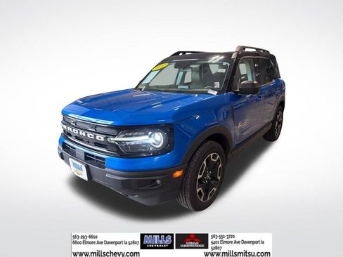 Used 2022 Ford Bronco Sport Outer Banks w/ Tech Package image 1