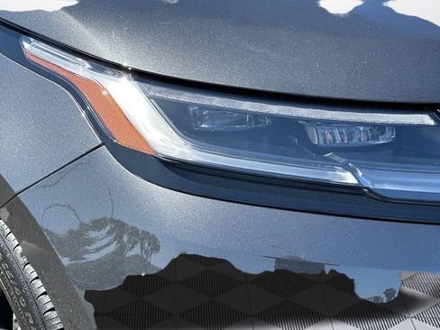 New 2026 Land Rover Range Rover Velar Dynamic SE AWD/4WD image 24