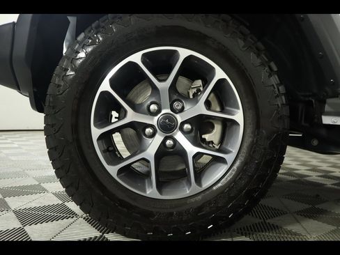 Used 2024 Jeep Wrangler Sport S image 10