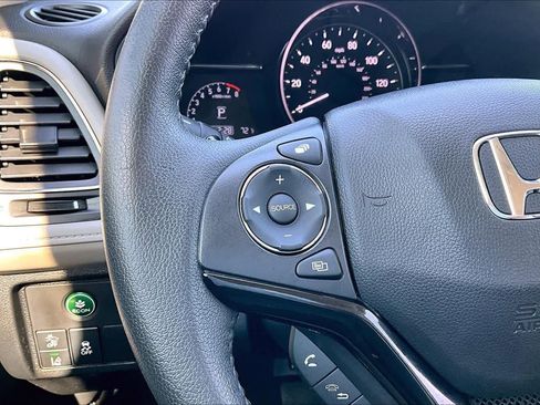 Used 2022 Honda HR-V EX-L image 22