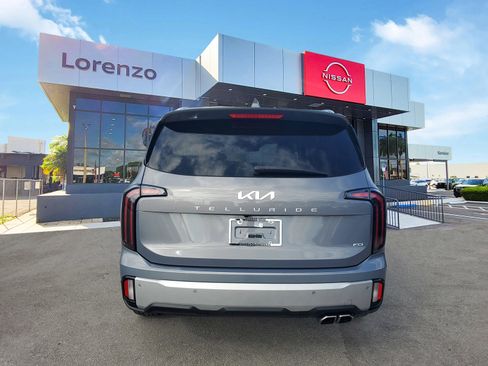 Used 2024 Kia Telluride SX AWD/4WD image 6