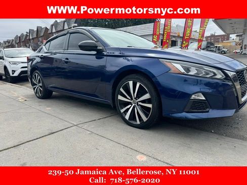 Used 2020 Nissan Altima 2.5 SR AWD/4WD image 1
