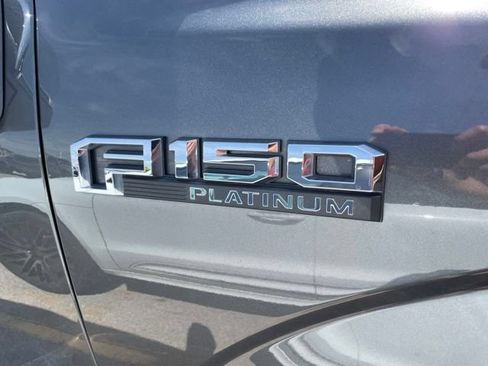 Used 2015 Ford F150 Platinum w/ Trailer Tow Package AWD/4WD image 5