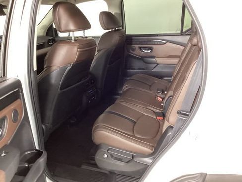 Used 2024 Honda Pilot Elite image 32