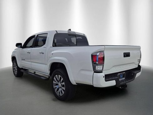 Used 2021 Toyota Tacoma Limited RWD image 5