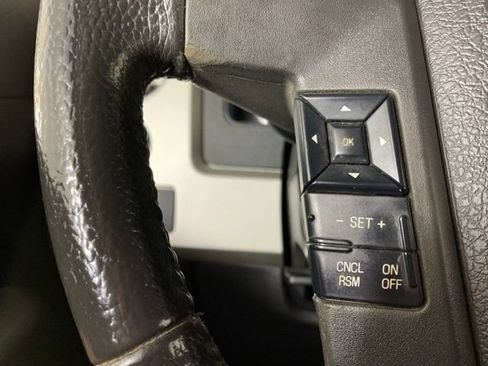 Used 2014 Ford F150 Lariat w/ Equipment Group 502A Luxury AWD/4WD image 27
