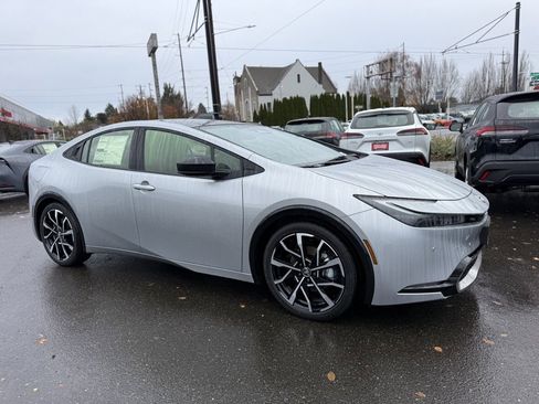 New 2026 Toyota Prius Plug-In Hybrid image 11