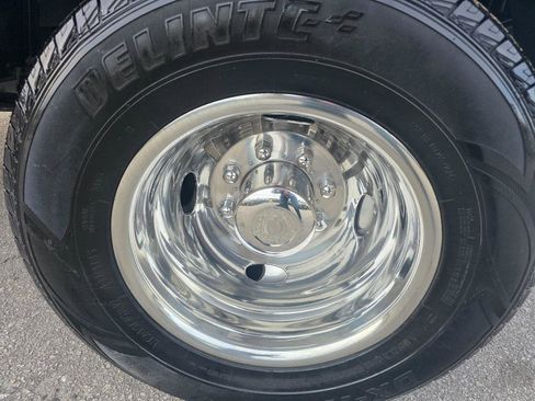 Used 2019 Ford F350 Lariat w/ Chrome Package image 25