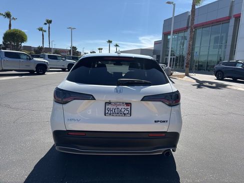 Used 2024 Honda HR-V Sport image 6