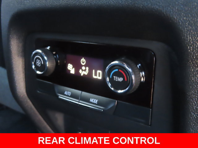 Used 2026 Chevrolet Traverse LT AWD/4WD image 27