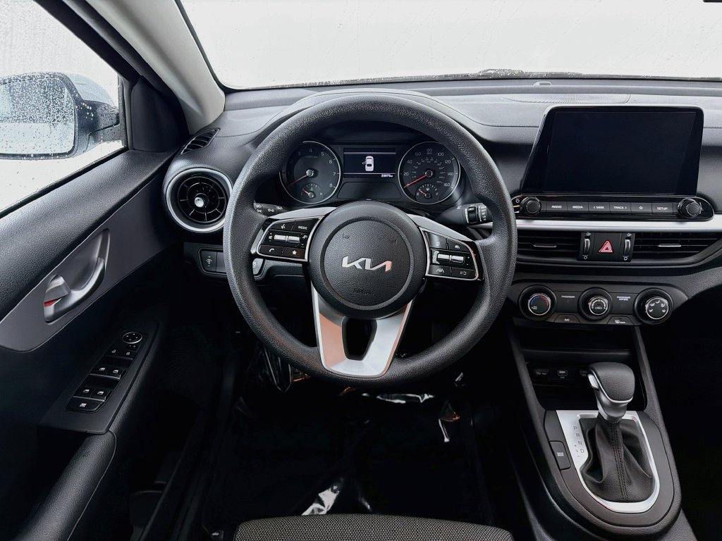 Used 2023 Kia Forte LXS FWD image 20