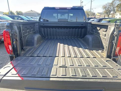 Used 2023 GMC Sierra 1500 AT4 w/ AT4 Premium Package image 10