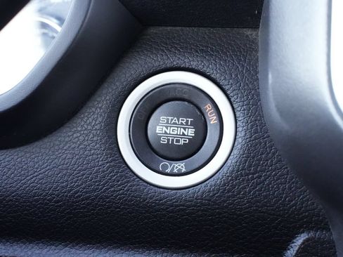 Used 2024 RAM 2500 Big Horn AWD/4WD image 13