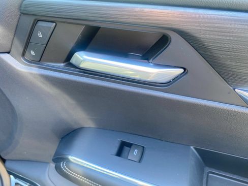 Used 2024 GMC Acadia Elevation w/ Luxury Package FWD image 28