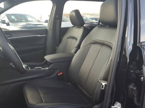 New 2026 Jeep Grand Cherokee L Limited image 21