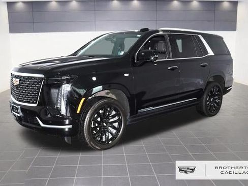 Certified 2025 Cadillac Escalade Premium Luxury w/ LPO, Floor Liner Package AWD/4WD image 1