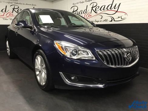 Used 2017 Buick Regal Premium w/ Driver Confidence Package #1 image 3
