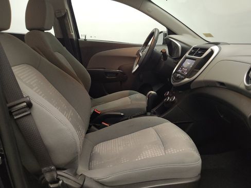 Used 2020 Chevrolet Sonic LT FWD image 21