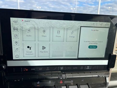 New 2025 GMC Hummer EV 2X w/ LPO, Dark Essentials Package image 15