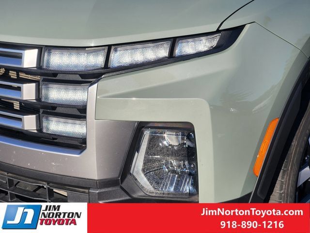 Used 2025 Hyundai Santa Cruz SEL FWD image 10