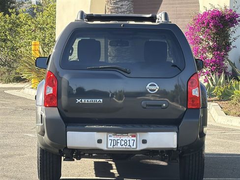 Used 2014 Nissan Xterra S RWD image 5