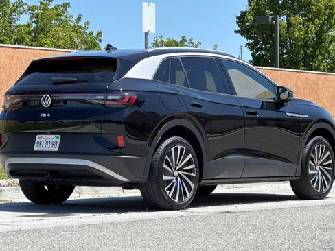 Used 2023 Volkswagen ID.4 Pro S Plus AWD/4WD image 4