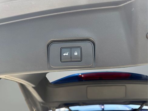 Used 2022 Nissan Rogue SL w/ SL Premium Package FWD image 34