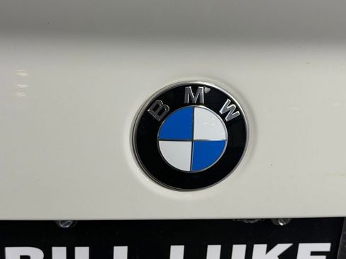 Used 2024 BMW 230i Coupe w/ Convenience Package RWD image 25