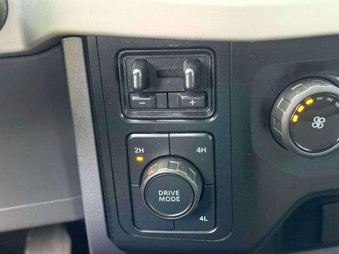 Used 2023 Ford F150 XLT w/ Trailer Tow Package image 20