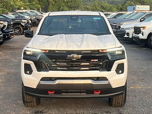 New 2026 Chevrolet Colorado Z71 image 2