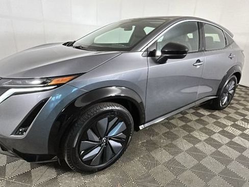 Used 2023 Nissan Ariya FWD image 6
