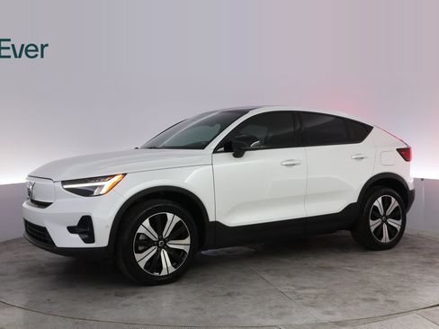 Used 2023 Volvo C40 P8 Recharge Plus AWD/4WD image 18