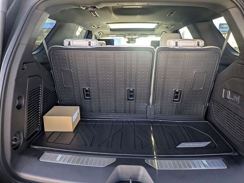 New 2025 Chevrolet Tahoe Premier image 27