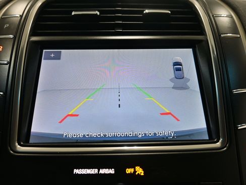Used 2019 Lincoln Nautilus Select AWD/4WD image 21