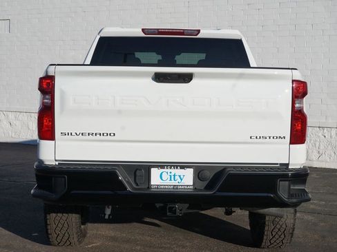 New 2026 Chevrolet Silverado 1500 Custom Trail Boss AWD/4WD image 6