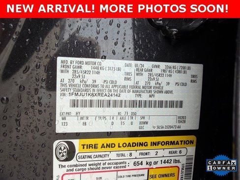 Used 2024 Ford Expedition Limited image 9