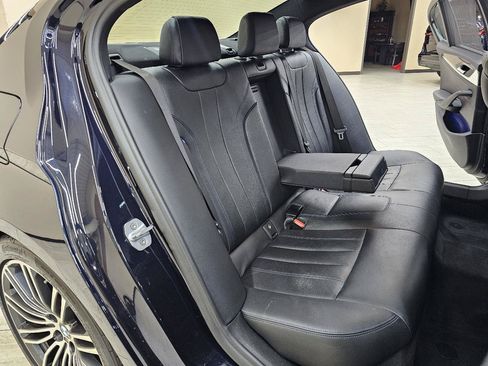 Used 2019 BMW 530i w/ M Sport Package RWD image 24