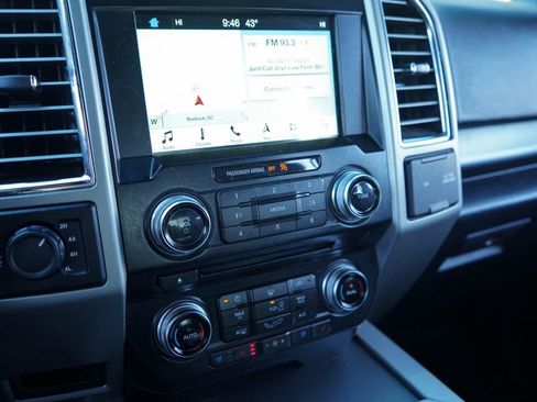 Used 2016 Ford F150 Lariat w/ Equipment Group 502A Luxury image 23