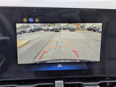 New 2026 Chevrolet Equinox LT w/ Convenience Package II image 25