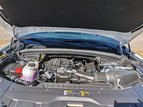 New 2025 Jeep Grand Cherokee Altitude image 40