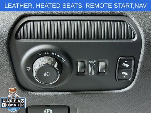 Used 2023 Jeep Wagoneer Series II AWD/4WD image 10