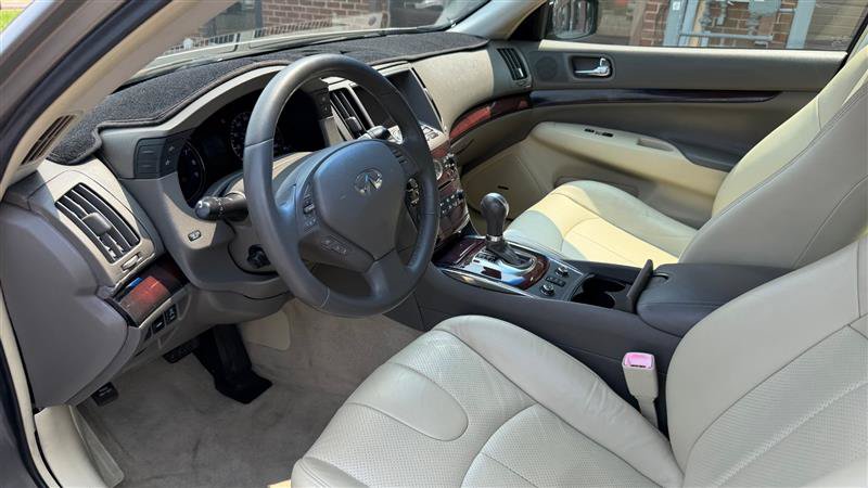 Used 2011 INFINITI G37 x Sedan w/ Premium Pkg AWD/4WD image 21