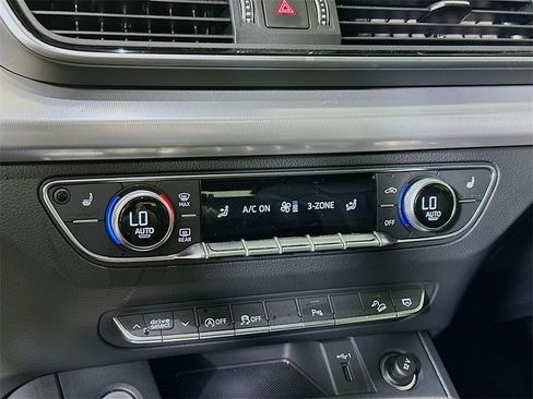 Certified 2024 Audi Q5 2.0T Premium w/ Summer of Audi Package image 14