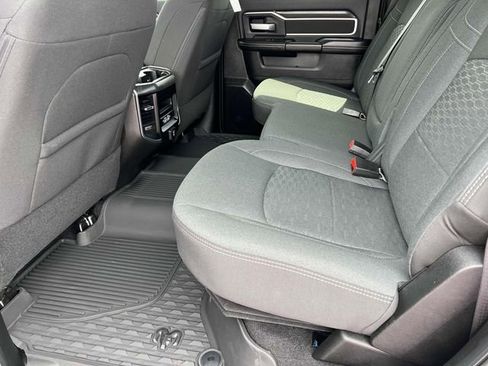 New 2025 RAM 2500 Big Horn AWD/4WD image 27